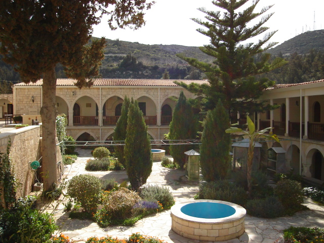 Agios Neophytos Monastery на Кипре - фото места